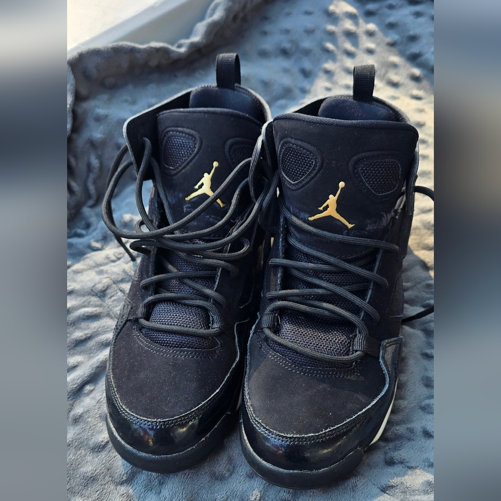Boys Jordan Flight Club '91